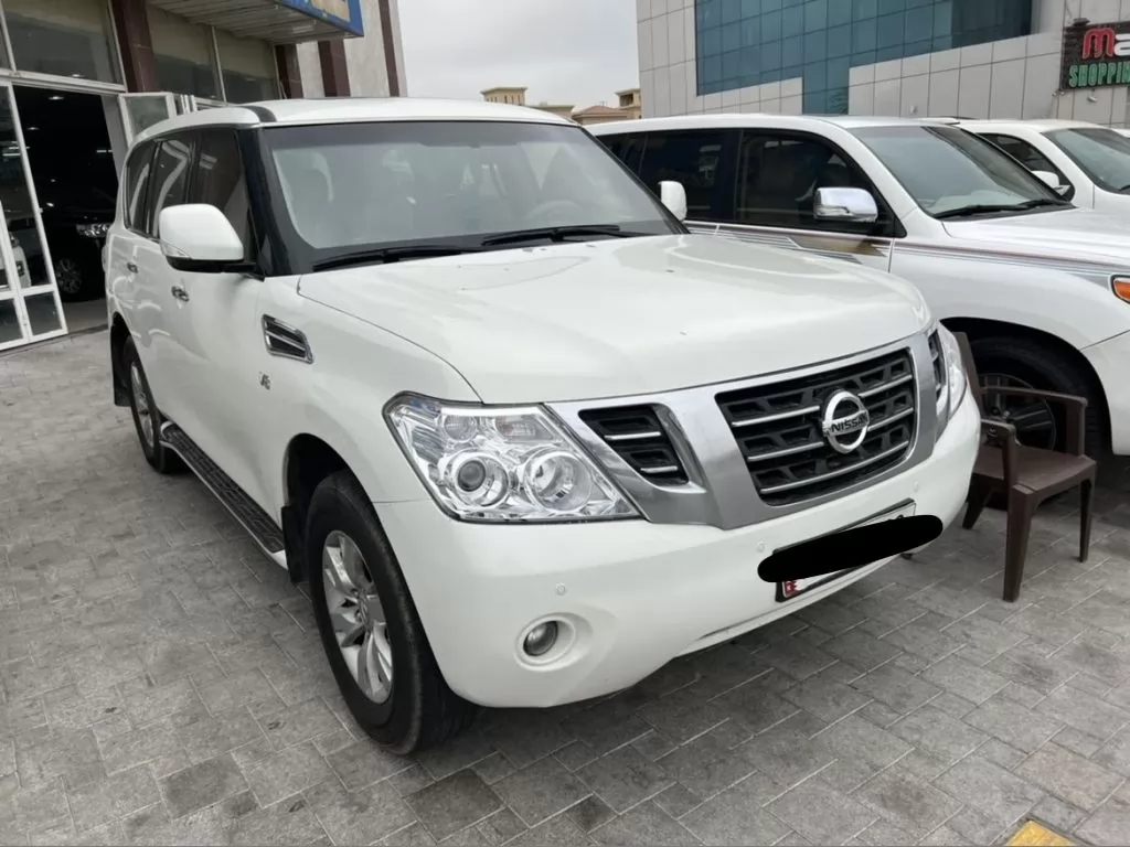 Gebraucht Nissan Patrol Zu vermieten in Riad #21195 - 1  image 